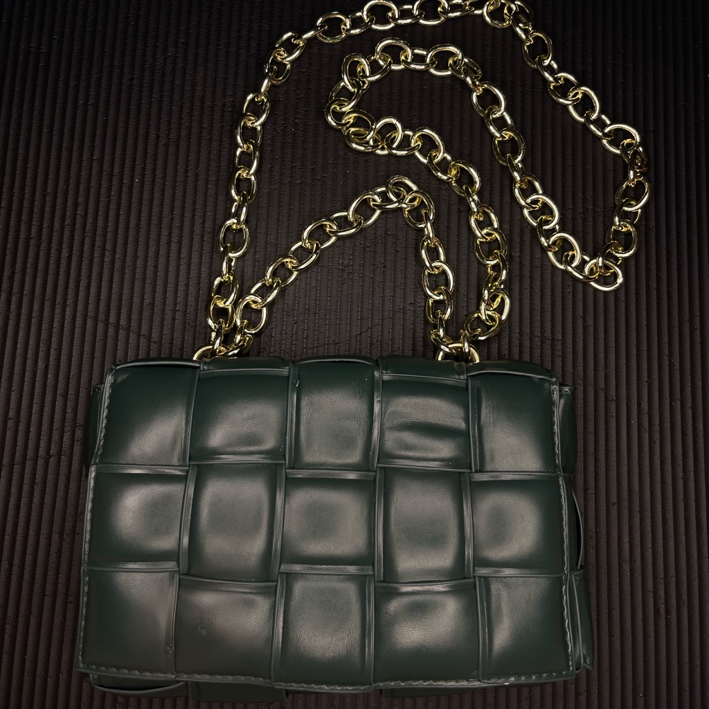 Dark Green Shoulder Bag With Gold Links